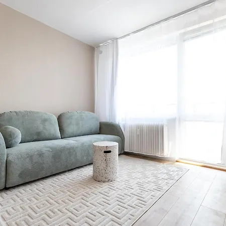 - One Bedroom Next To Old Town 公寓